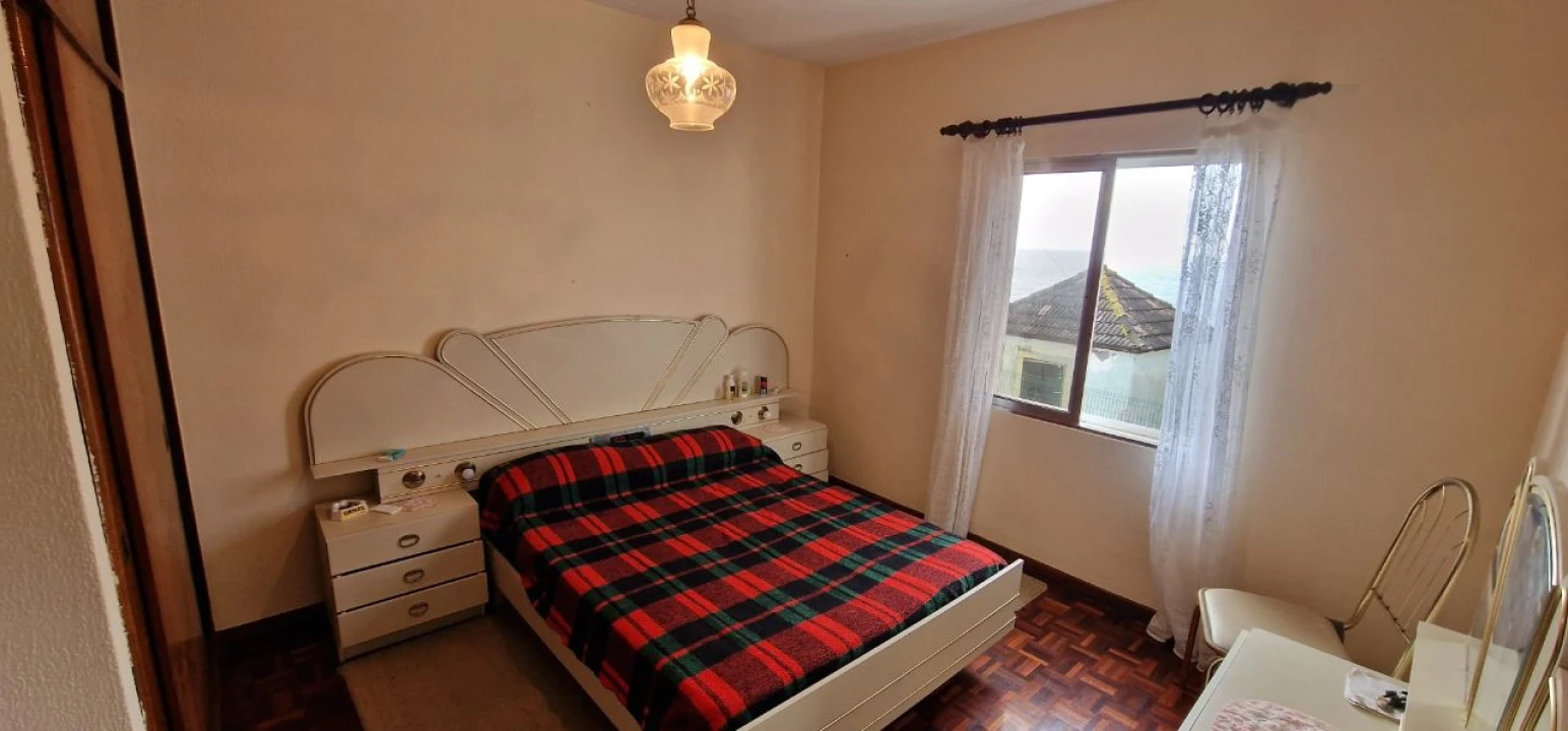 Moradia T4 para Venda em Serra de Água Foto 14