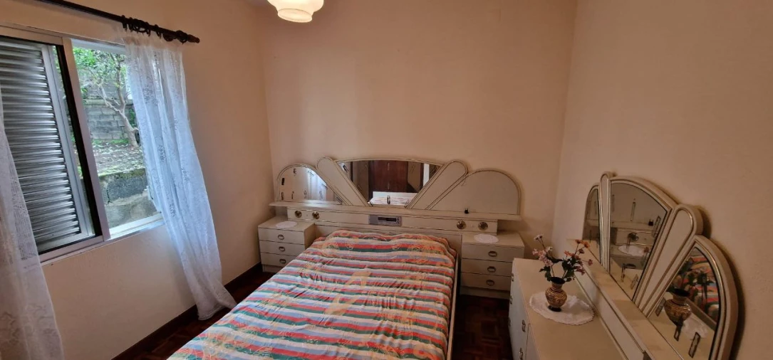 Moradia T4 para Venda em Serra de Água Foto 11