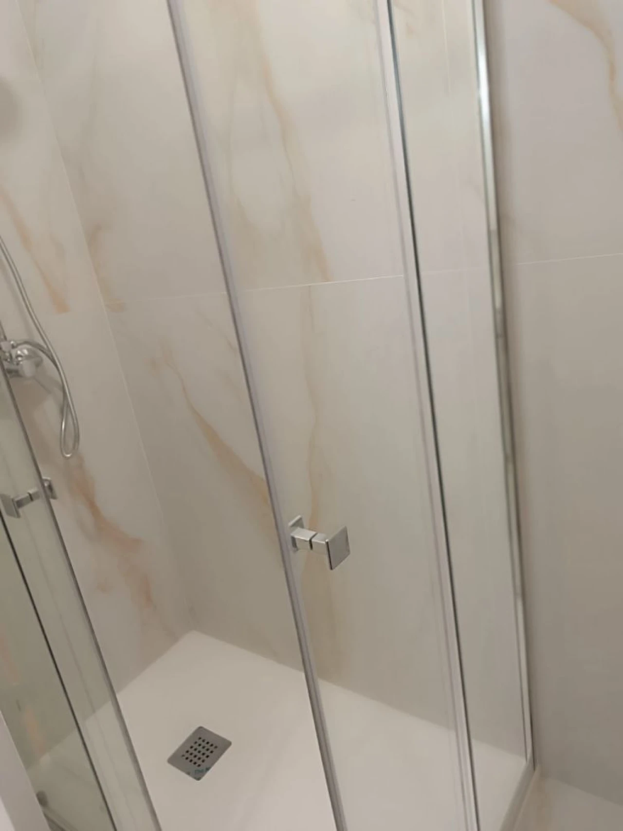 Apartamento T2 para Venda em Rua Mouzinho de Albuquerque Foto 8