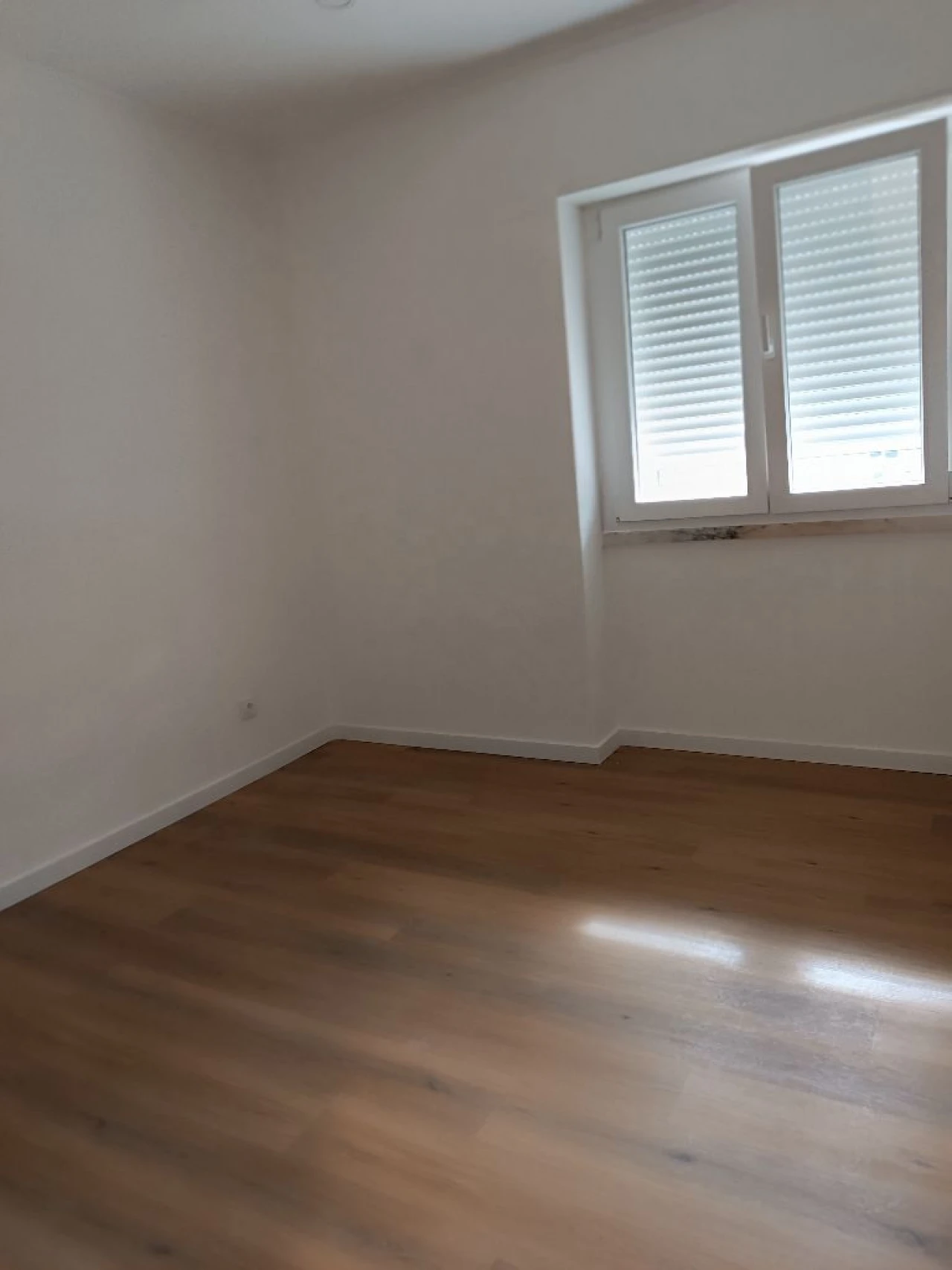 Apartamento T2 para Venda em Rua Mouzinho de Albuquerque Foto 14