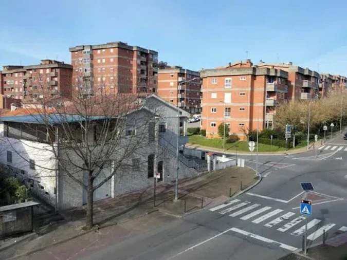 Apartamento T3 para Arrendamento em Chaves Foto 2