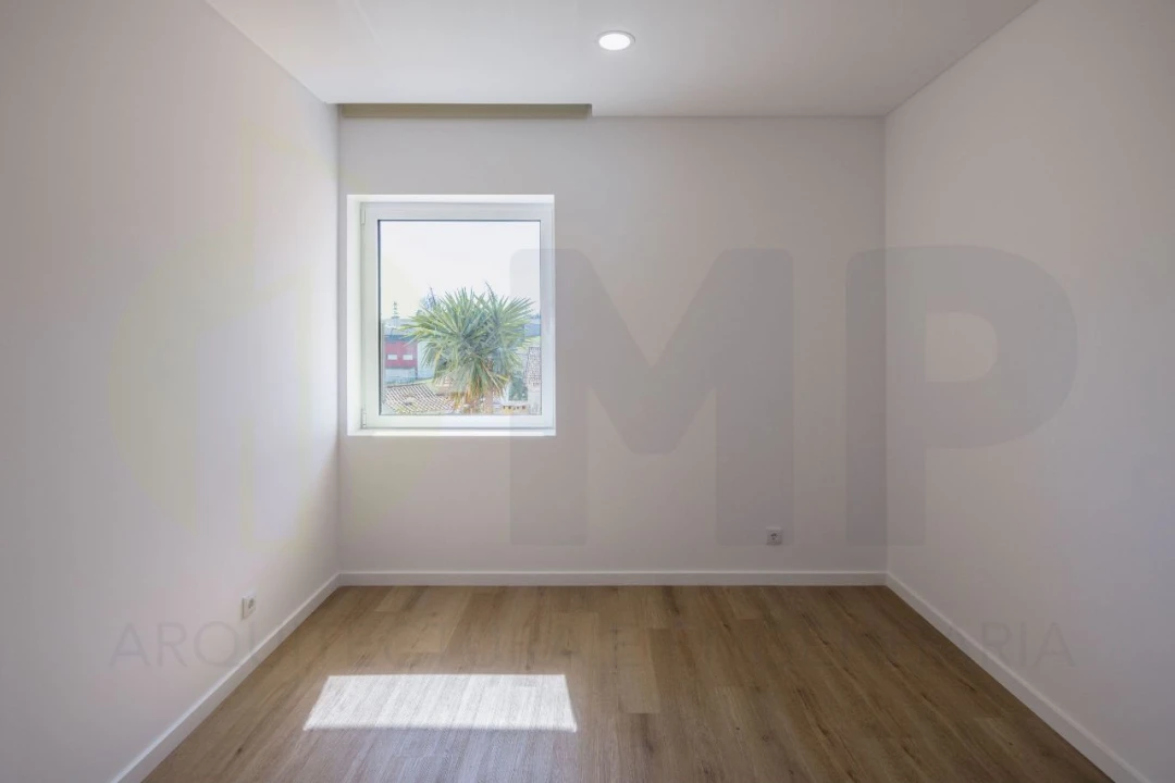 Apartamento T2 para Venda em Gaeiras Foto 7