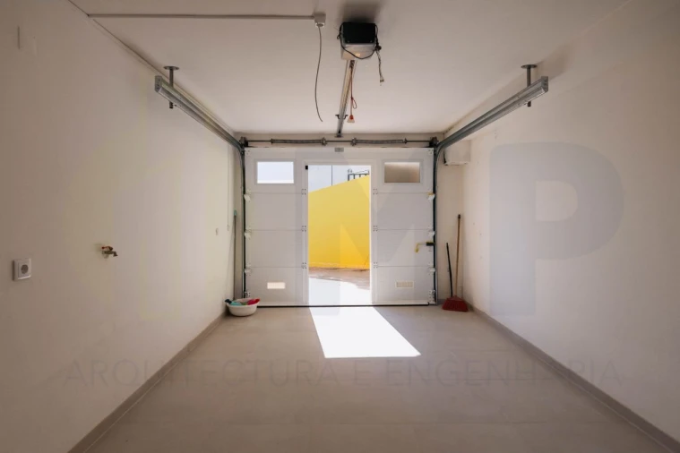 Apartamento T2 para Venda em Gaeiras Foto 2