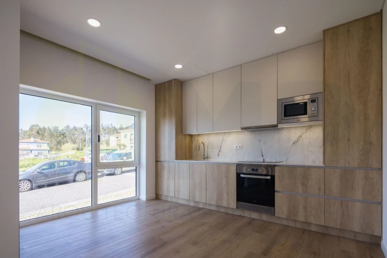 Apartamento T2 para Venda em Gaeiras Foto 15