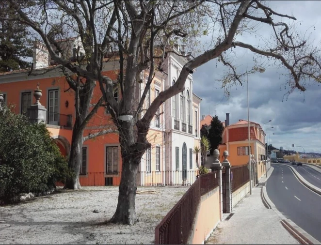 Quinta T7 para Venda em PAÇO DE ARCOS Foto 1