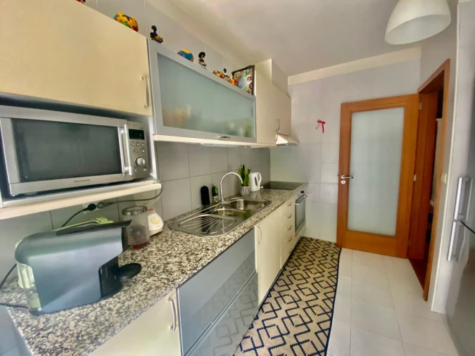 Apartamento T1 para Arrendamento em Guifões Foto 6