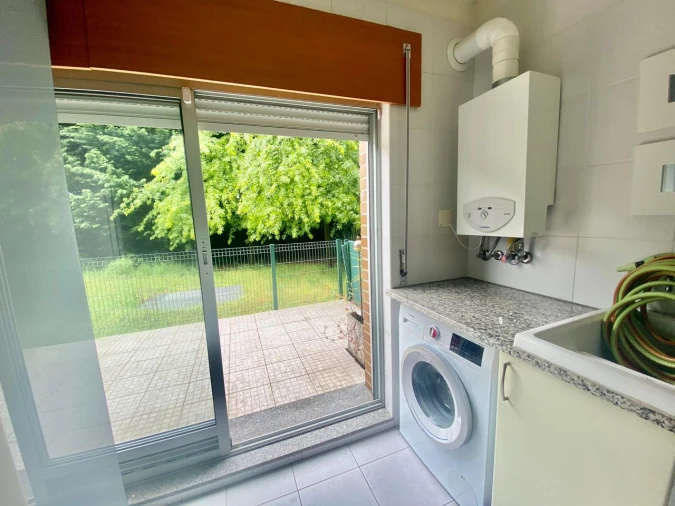 Apartamento T1 para Arrendamento em Guifões Foto 11