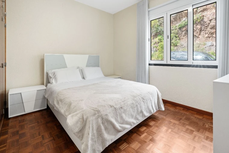 Moradia T4 para Venda em Estreito Calheta Foto 20