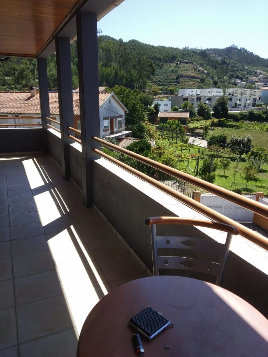 Apartamento T5 para Arrendamento em Braga Foto 1