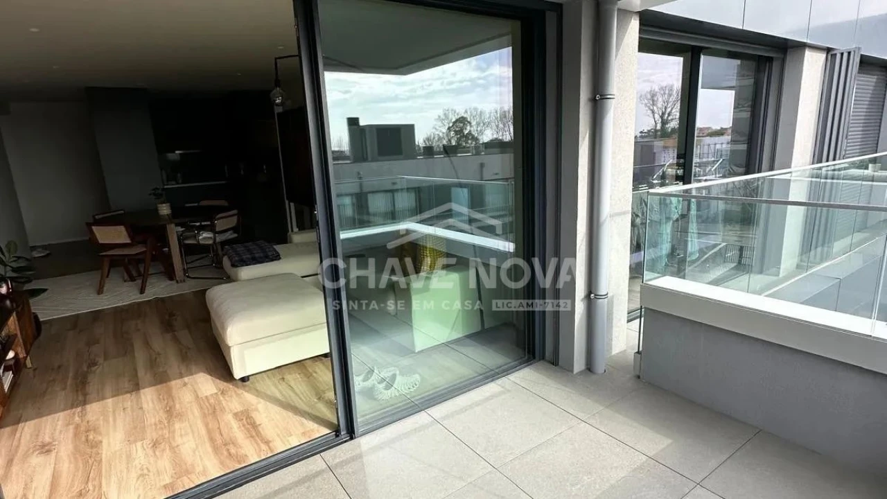 Apartamento T2 para Venda em Vila Nova de Gaia Foto 8