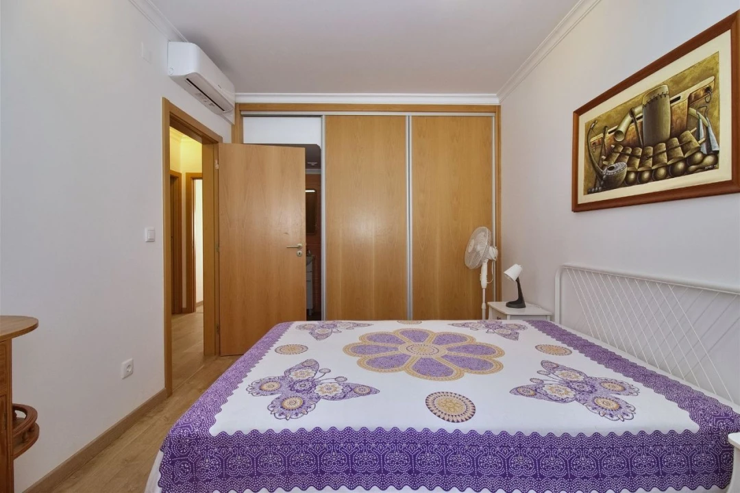 Moradia T4 para Venda em Altura Foto 3