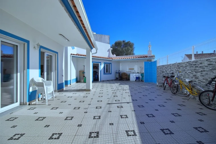 Moradia T4 para Venda em Altura Foto 10