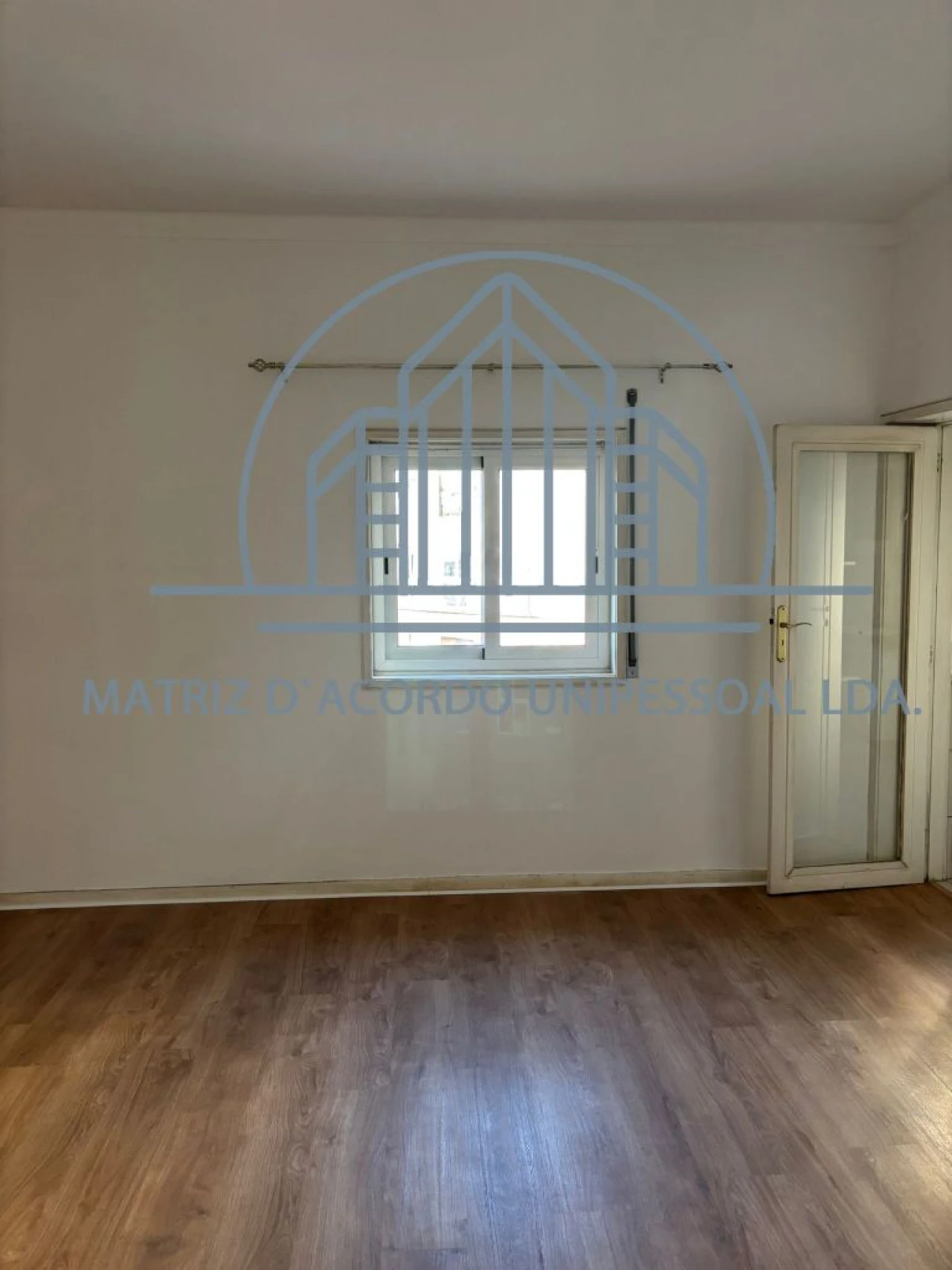 Apartamento T4 para Arrendamento em Porto Foto 22