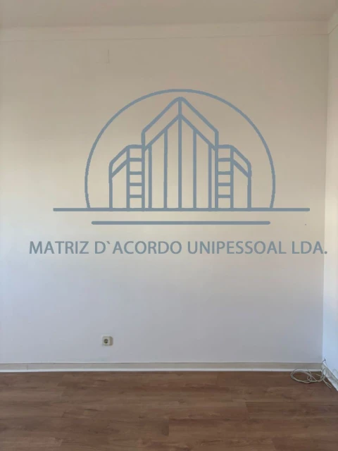 Apartamento T4 para Arrendamento em Porto