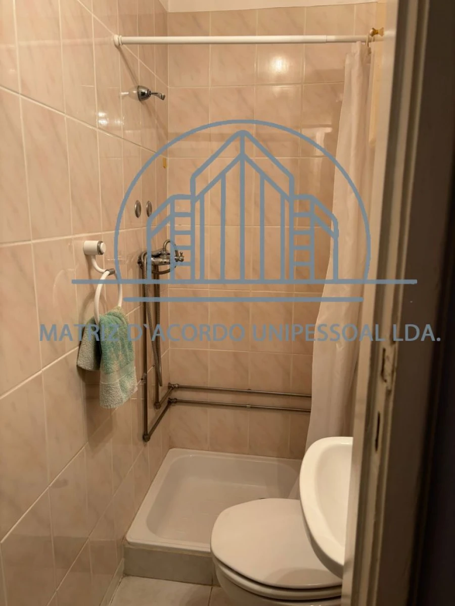 Apartamento T4 para Arrendamento em Porto Foto 10