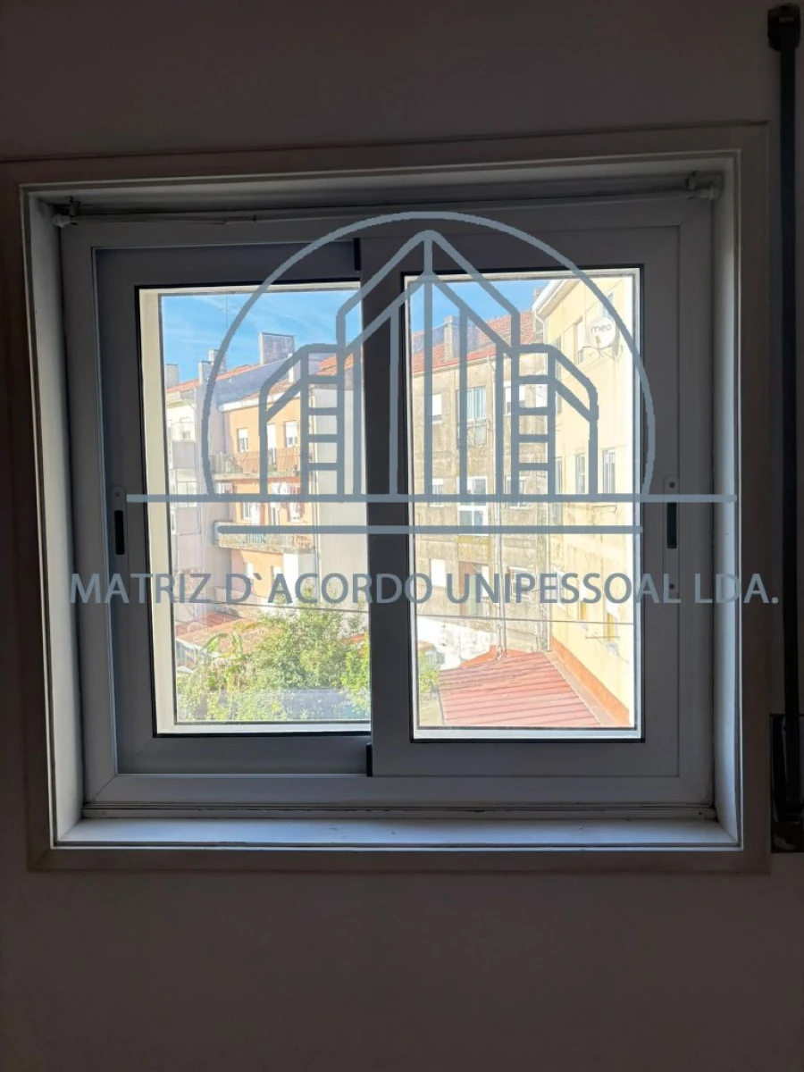 Apartamento T4 para Arrendamento em Porto Foto 23