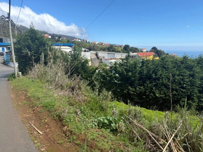 Terreno para Venda em Canhas Foto 7