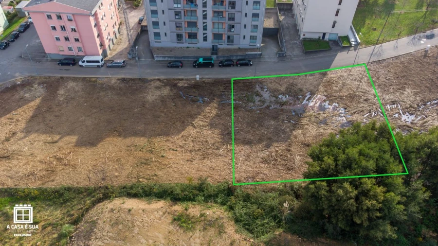 Terreno P/ Prédio para Venda em Santa Maria da Feira Foto 3