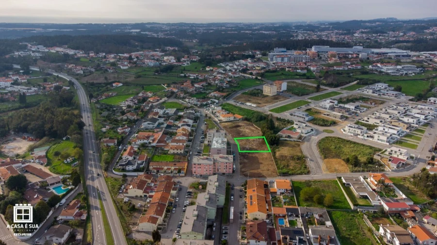 Terreno P/ Prédio para Venda em Santa Maria da Feira Foto 7
