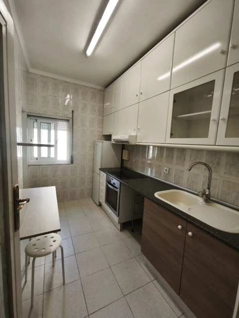 Apartamento T4 para Arrendamento em Porto
