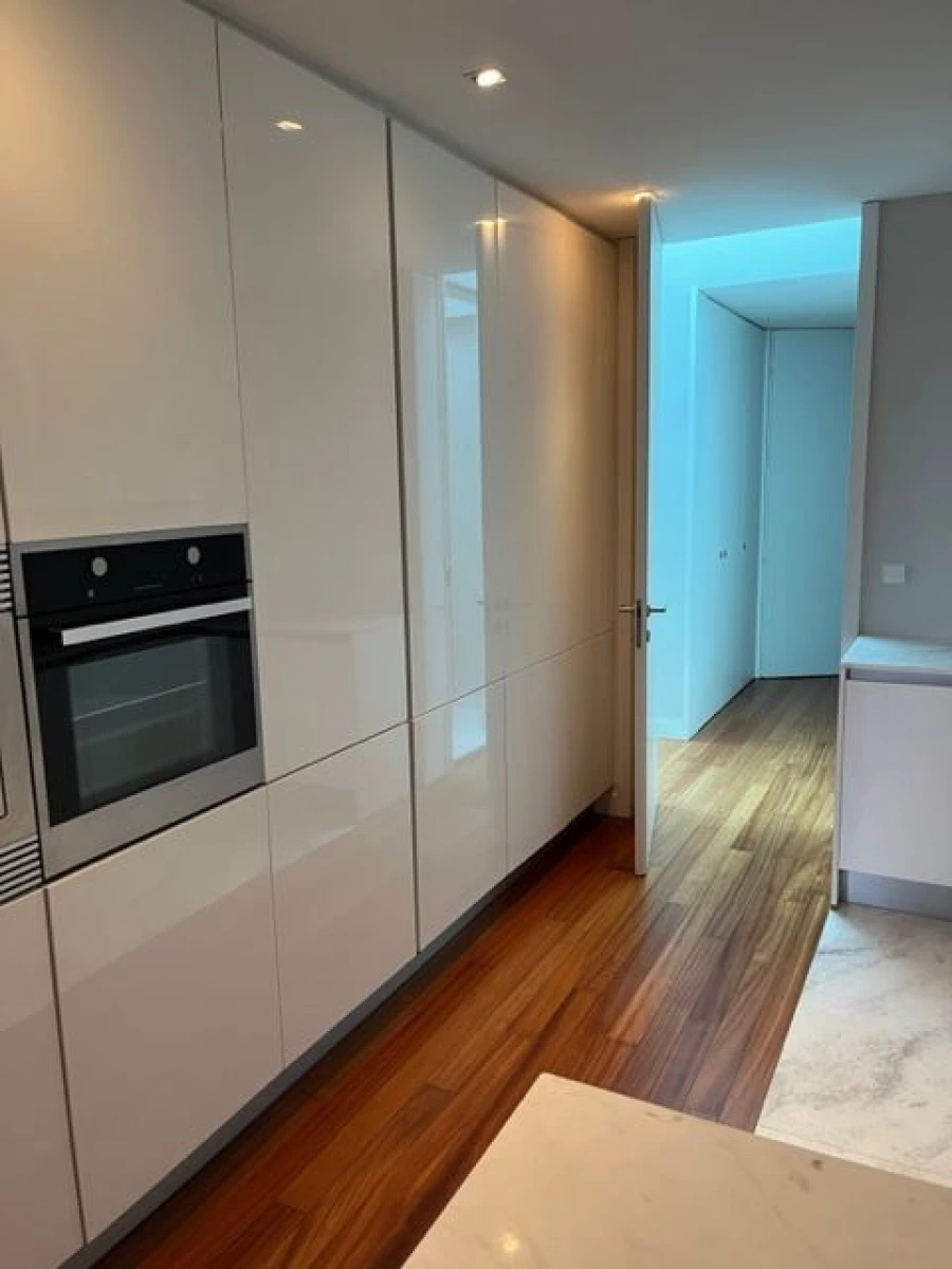 Moradia T4 para Venda em Água Longa Foto 6