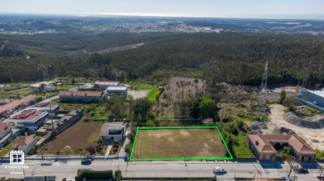 Terreno para Venda em Santa Maria da Feira Foto 5