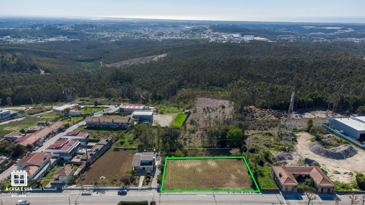 Terreno para Venda em Santa Maria da Feira Foto 6