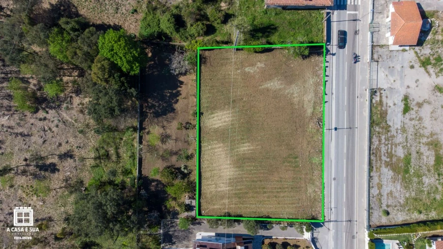 Terreno para Venda em Santa Maria da Feira Foto 2