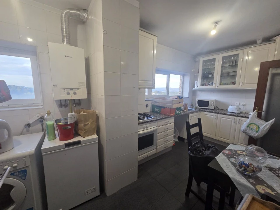 Apartamento T2 para Venda em Pedroso Foto 7