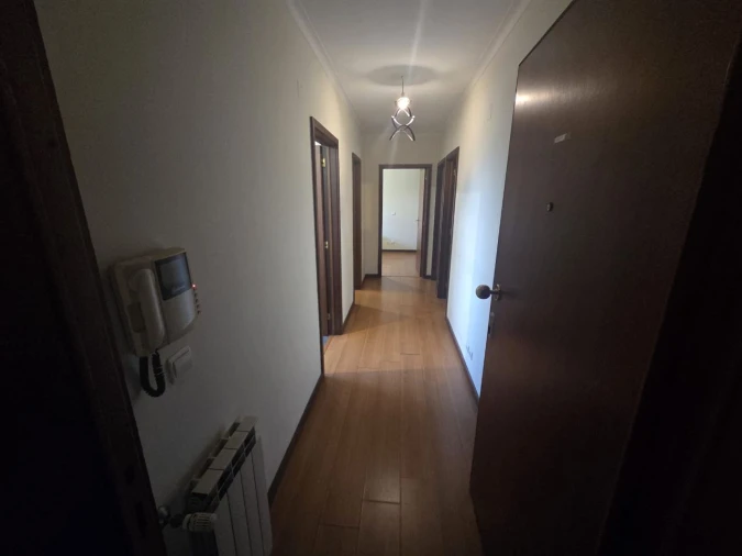 Apartamento T2 para Venda em Pedroso Foto 12