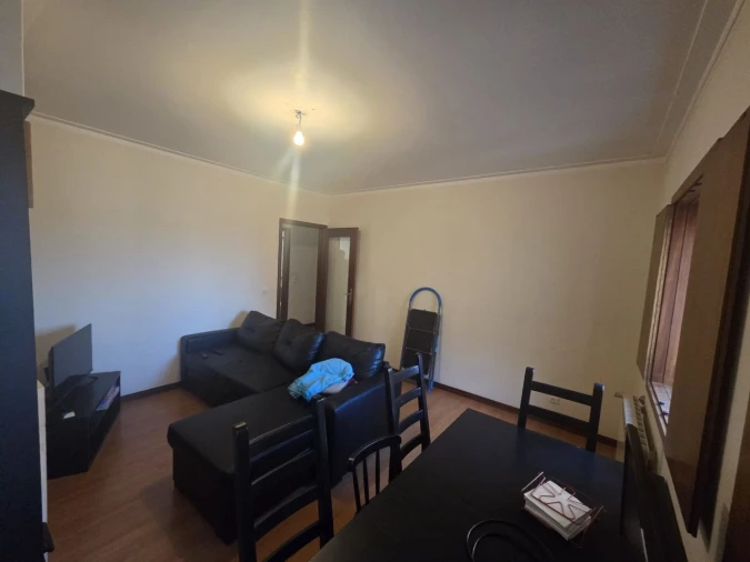 Apartamento T2 para Venda em Pedroso Foto 3