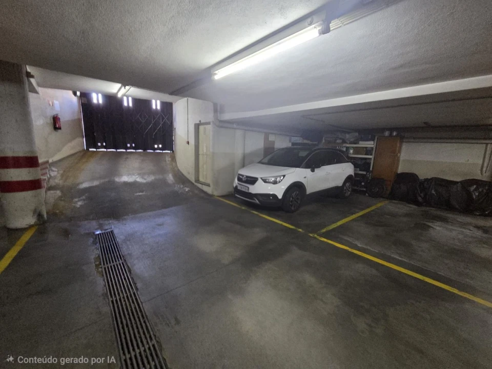 Apartamento T1 para Venda em Santa Maria de Lamas Foto 18