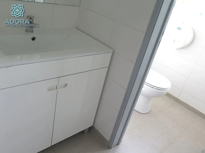 Armazém para Venda em Carnaxide Foto 20