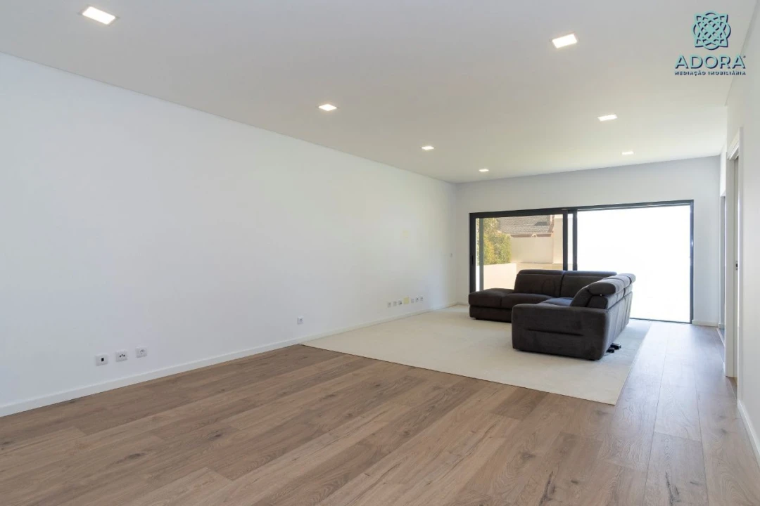 Apartamento T3 para Venda em Loures Foto 9