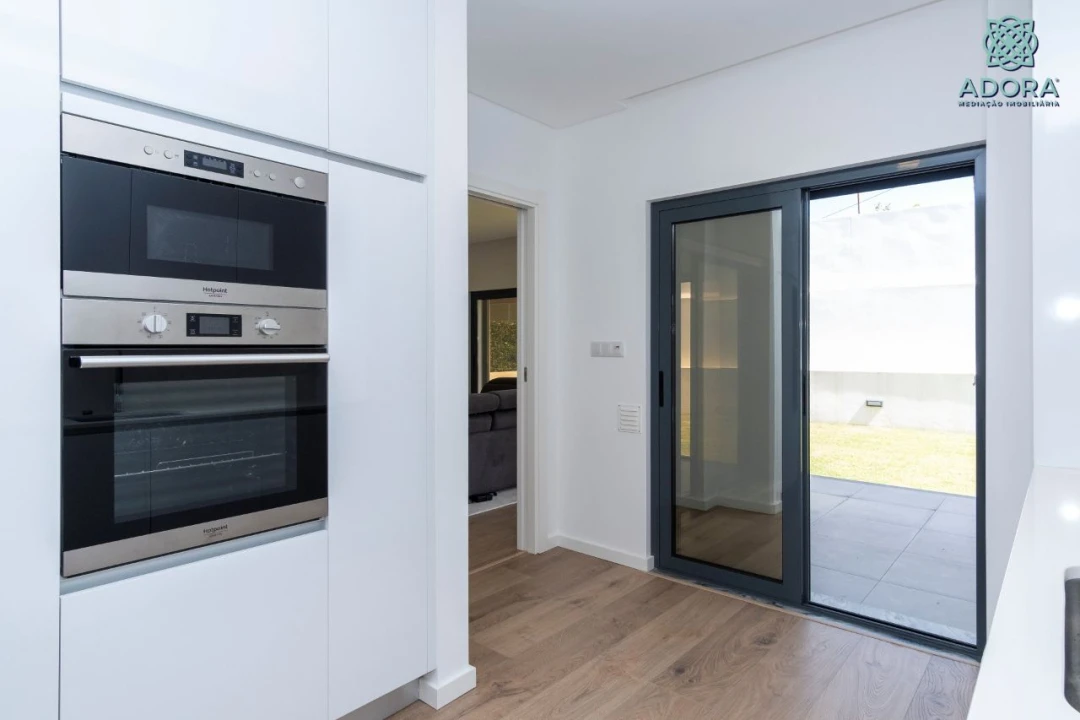 Apartamento T3 para Venda em Loures Foto 17