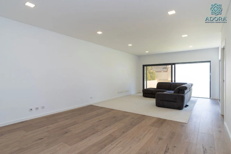 Apartamento T3 para Venda em Loures Foto 9