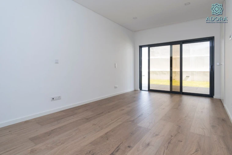 Apartamento T3 para Venda em Loures Foto 25