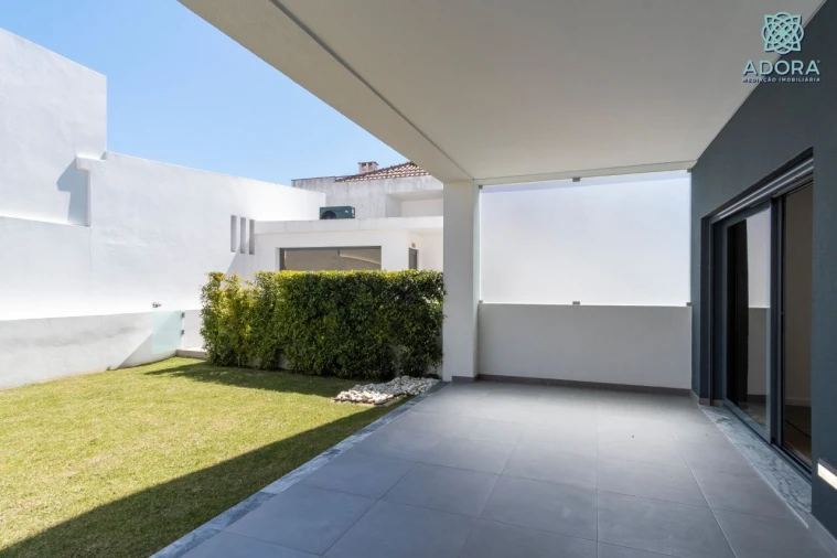 Apartamento T3 para Venda em Loures Foto 57