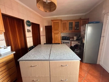 Moradia T3 para Venda em Aveiras de Cima