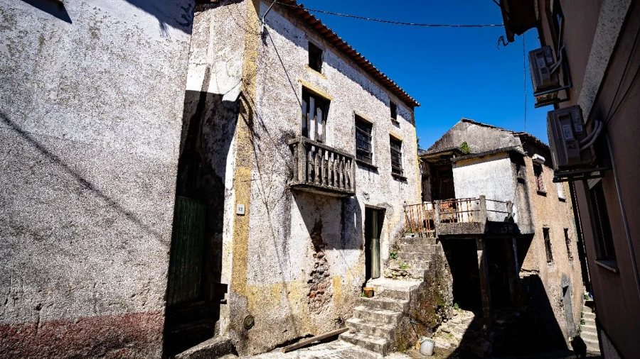 Moradia T3 para Venda em Cheira
