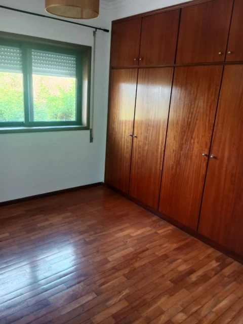 Apartamento T3 para Venda em Bustelo