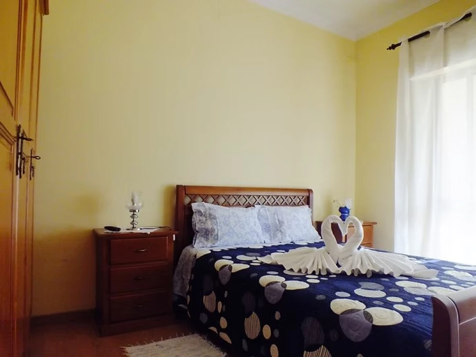 Prédio para Venda em Vila Nova de Foz Côa Foto 11