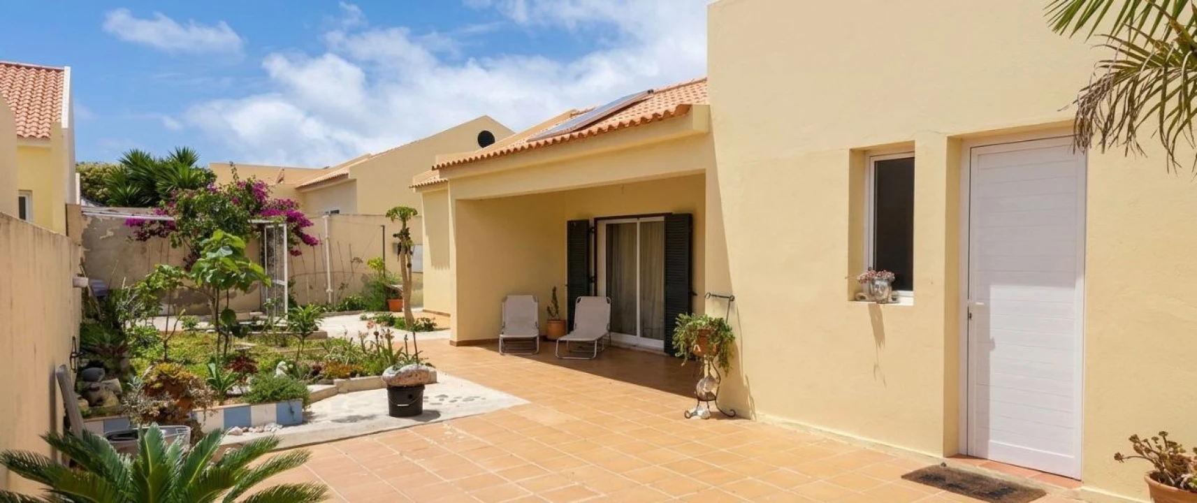 Moradia T3 para Venda em Porto Santo Foto 2