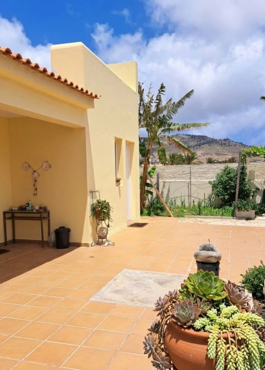 Moradia T3 para Venda em Porto Santo Foto 3