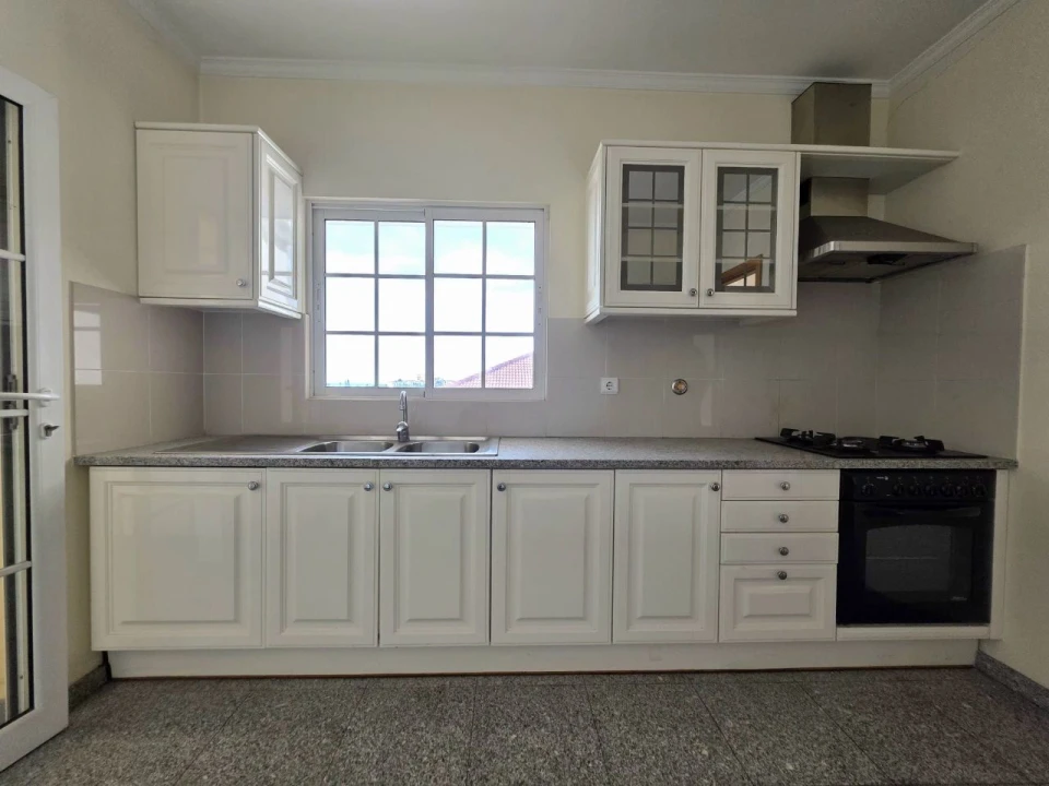 Apartamento T1 para Venda em Funchal Foto 10