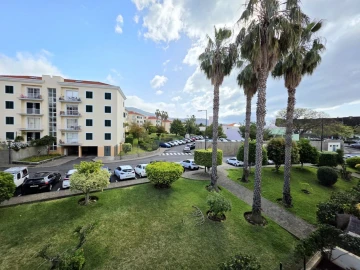 Apartamento T1 para Venda em Funchal