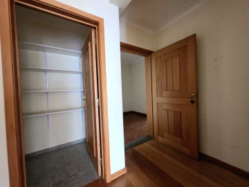 Apartamento T1 para Venda em Funchal