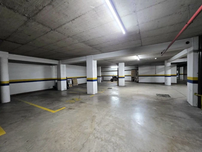 Apartamento T1 para Venda em Funchal Foto 21