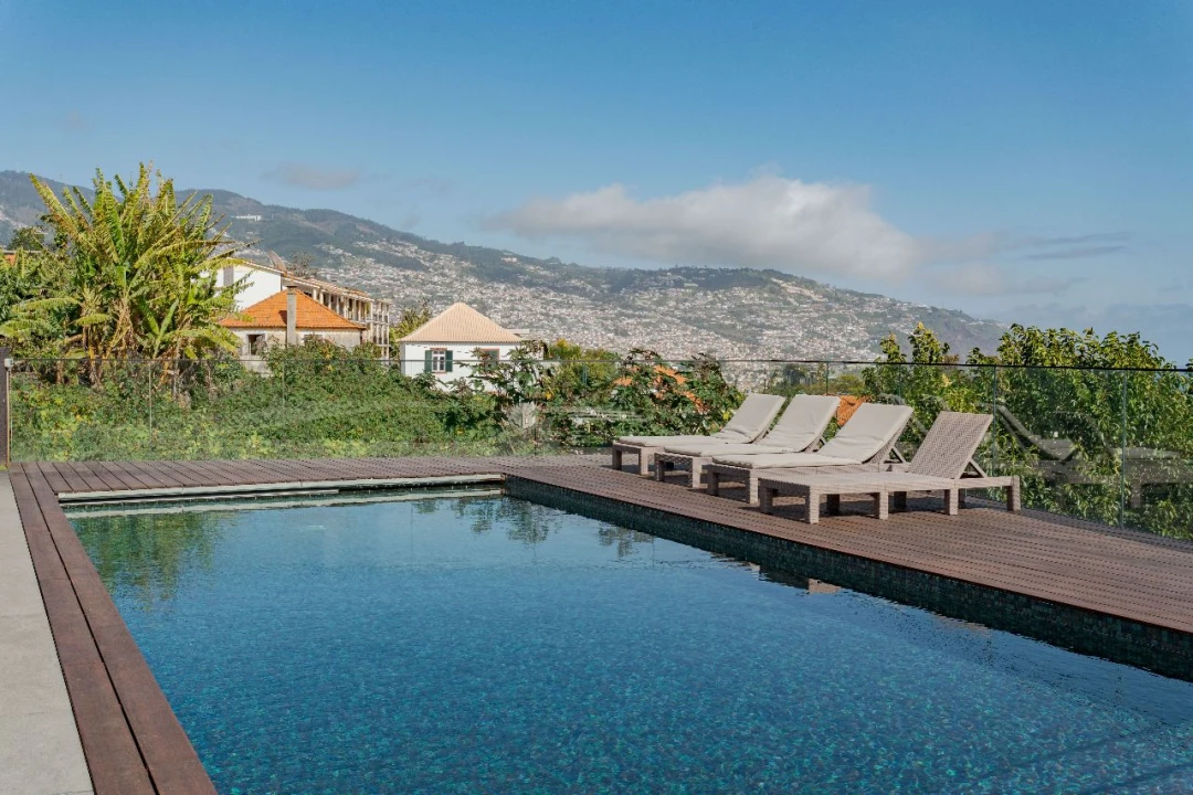 Moradia T4 para Venda em Funchal Foto 6