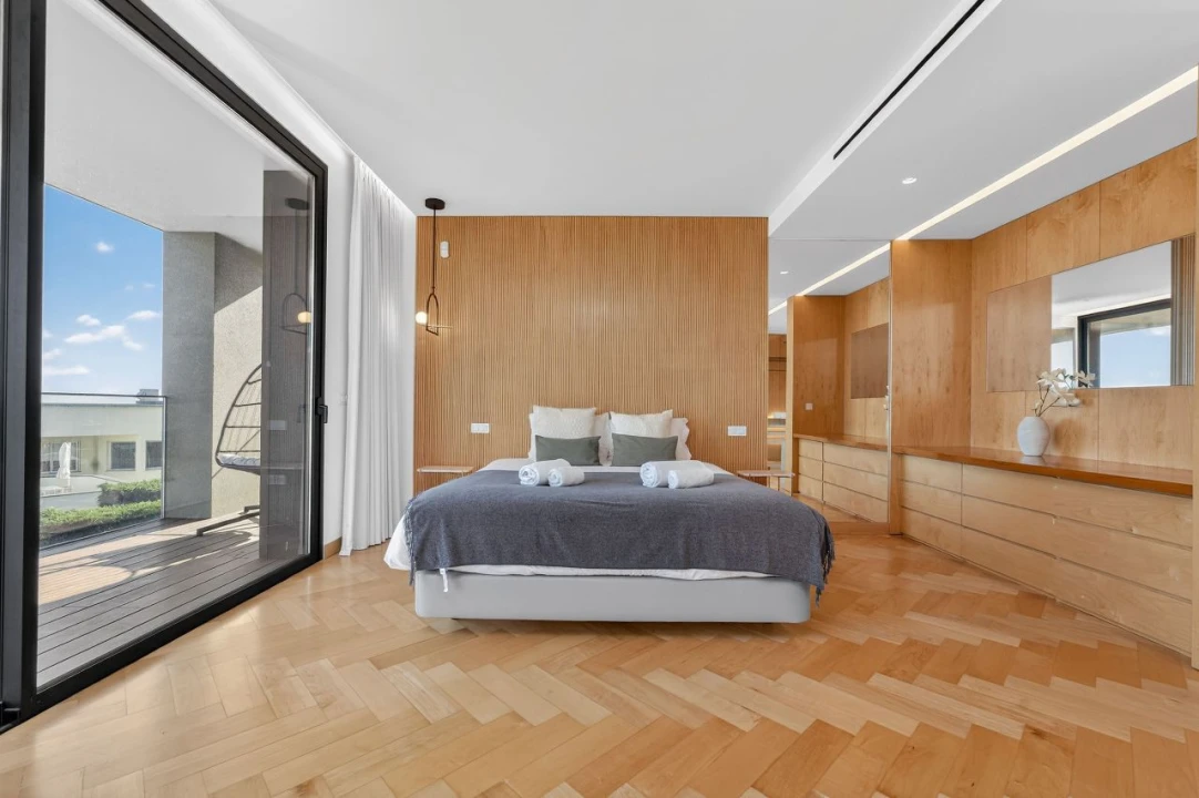 Moradia T4 para Venda em Funchal Foto 22